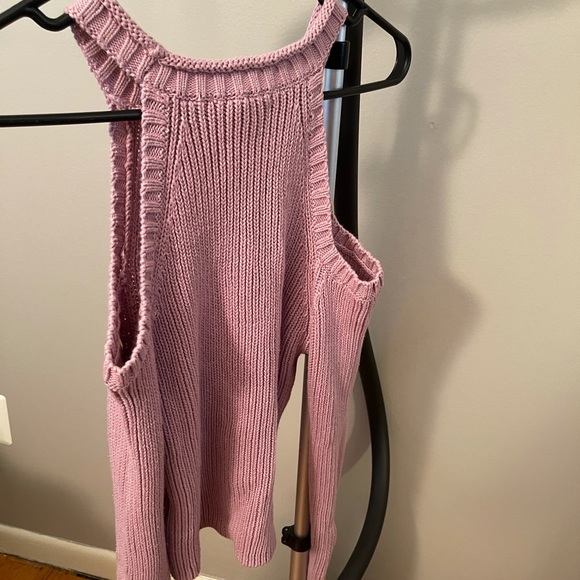 Lavender knitted open shoulder Sweater - Picture 2 of 4